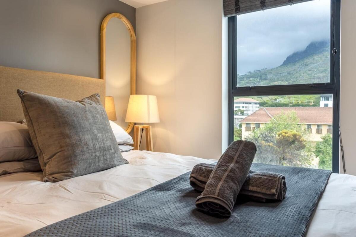 Apartment Bergsig Spacious Deluxe Corner Unit Cape Town