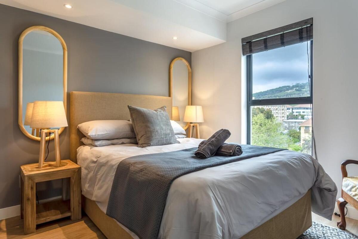 Bergsig Spacious Deluxe Corner Unit Cape Town